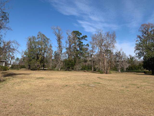 187 Shadowmoss Parkway - Photo 1