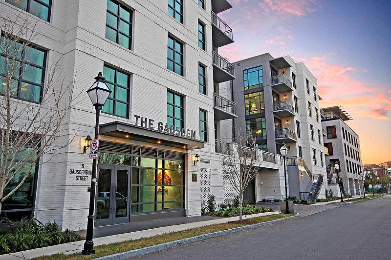 5 Gadsdenboro Street - Photo 1