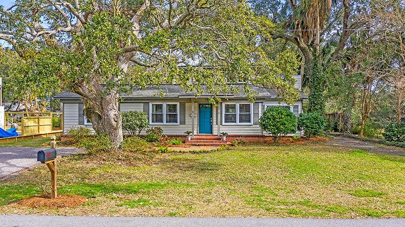 18 26th Avenue - Photo 1