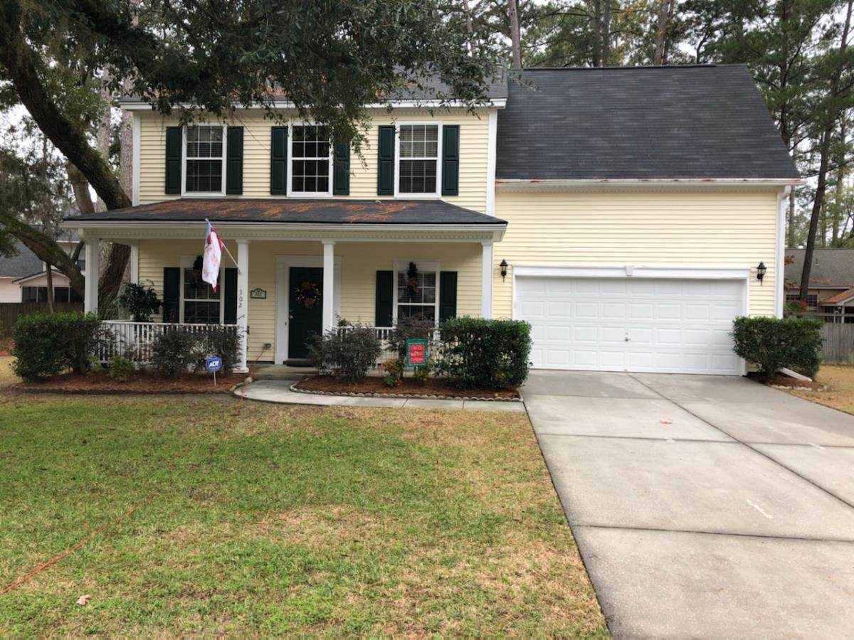 302 Oleander Way - Photo 1