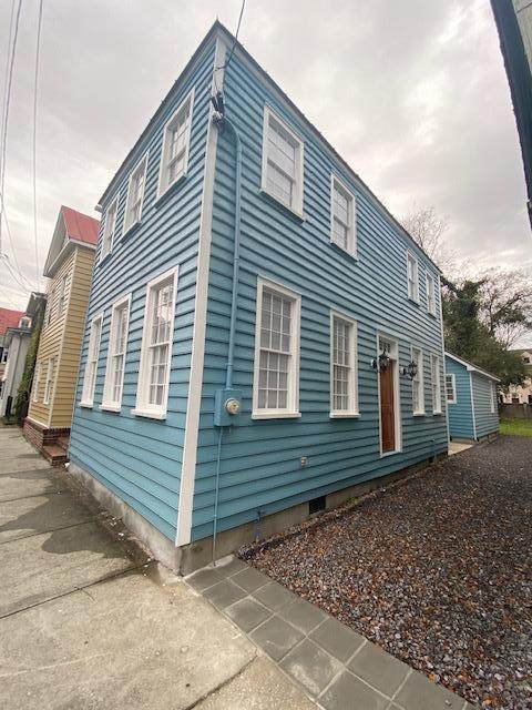 126 Logan Street - Photo 1