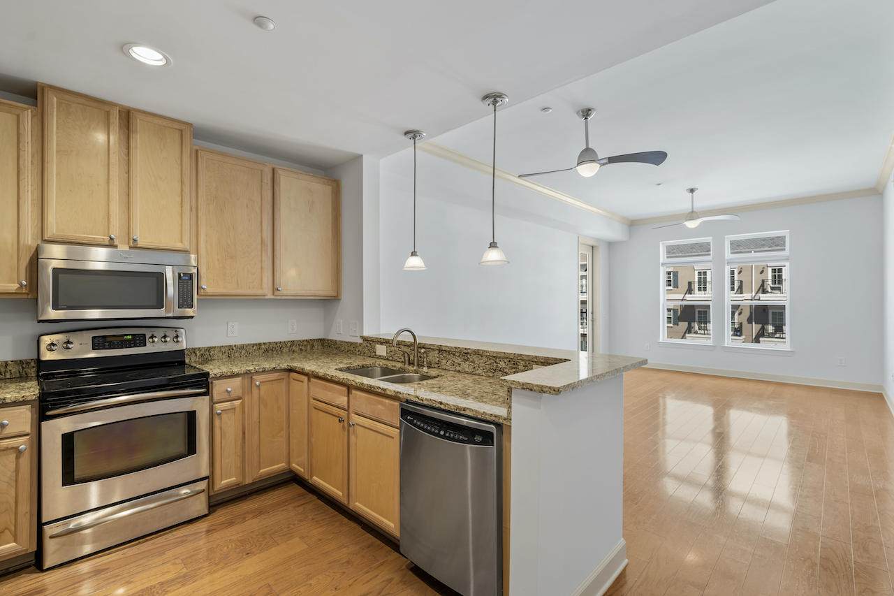 135 Pier View Street - Photo 1