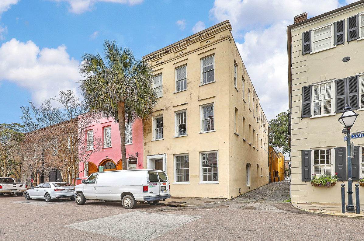 44 State Street - Photo 1