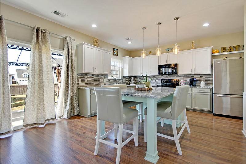 535 Crossland Drive - Photo 1