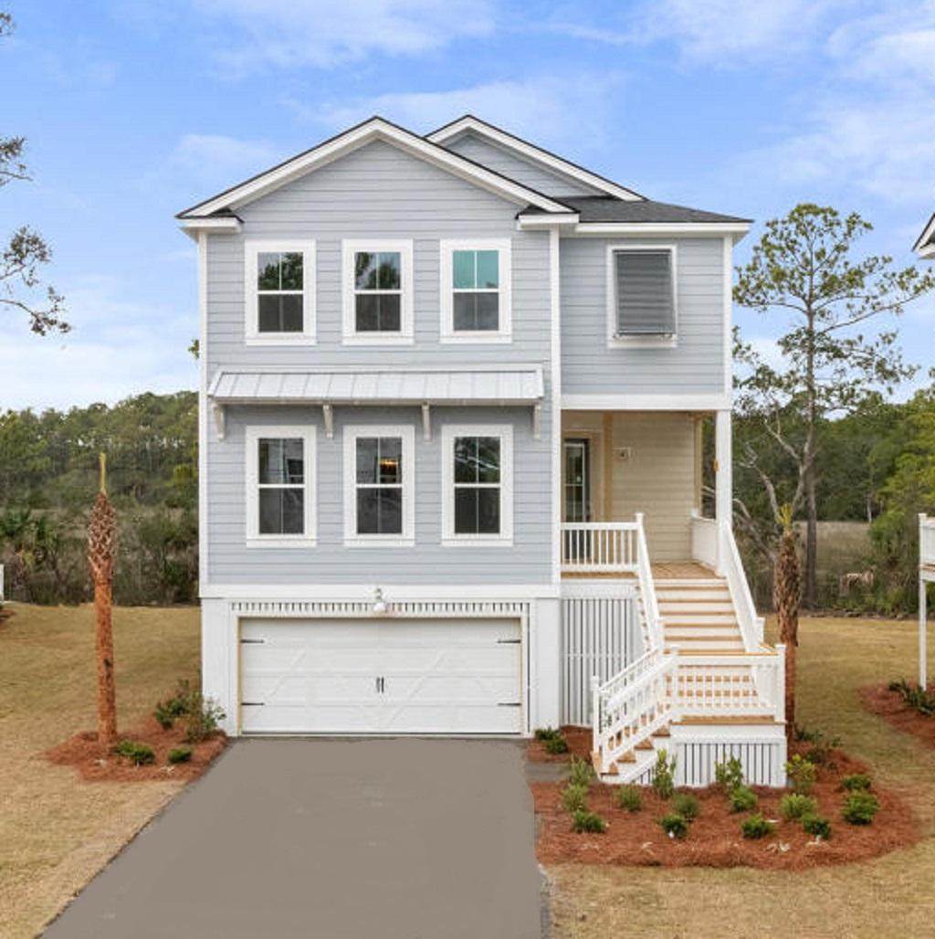 816 Forrest Drive - Photo 1