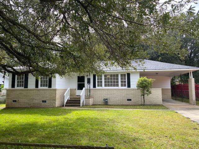 2709 Budds Avenue - Photo 1