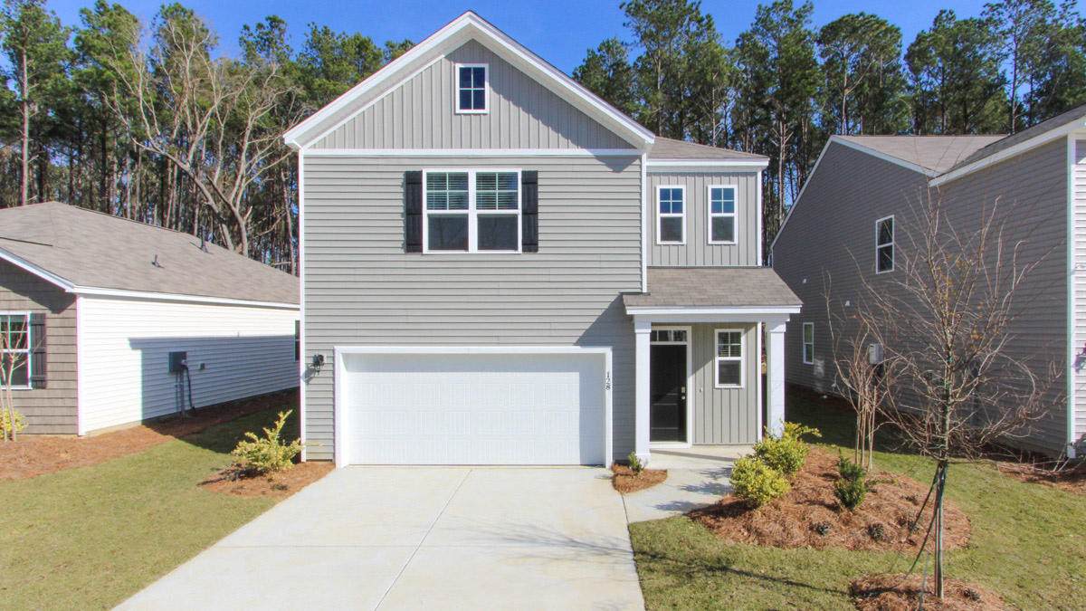 3850 Sawmill Court - Photo 1