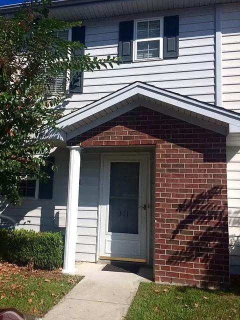 311 Amberwood Drive - Photo 1