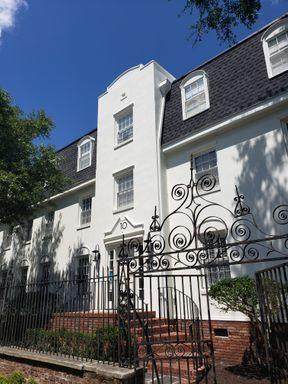 10 Logan Street - Photo 1