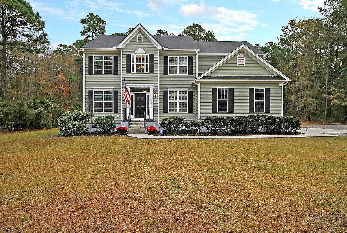 225 Deer Ridge Court - Photo 1