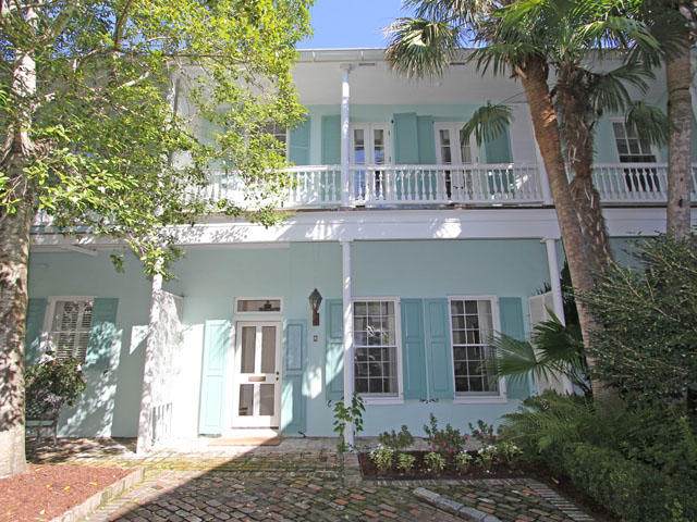 2 Tradd Street - Photo 1