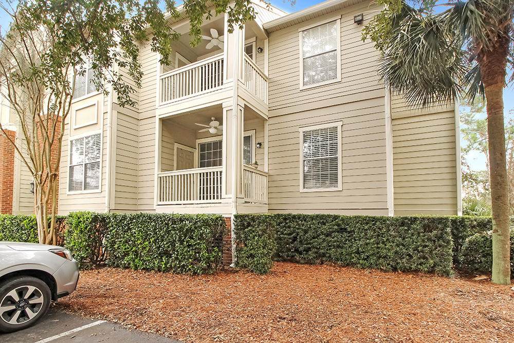 1600 Long Grove Drive - Photo 1