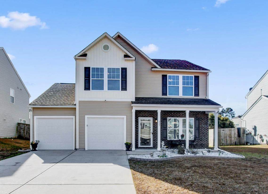 227 Balsam Circle - Photo 1