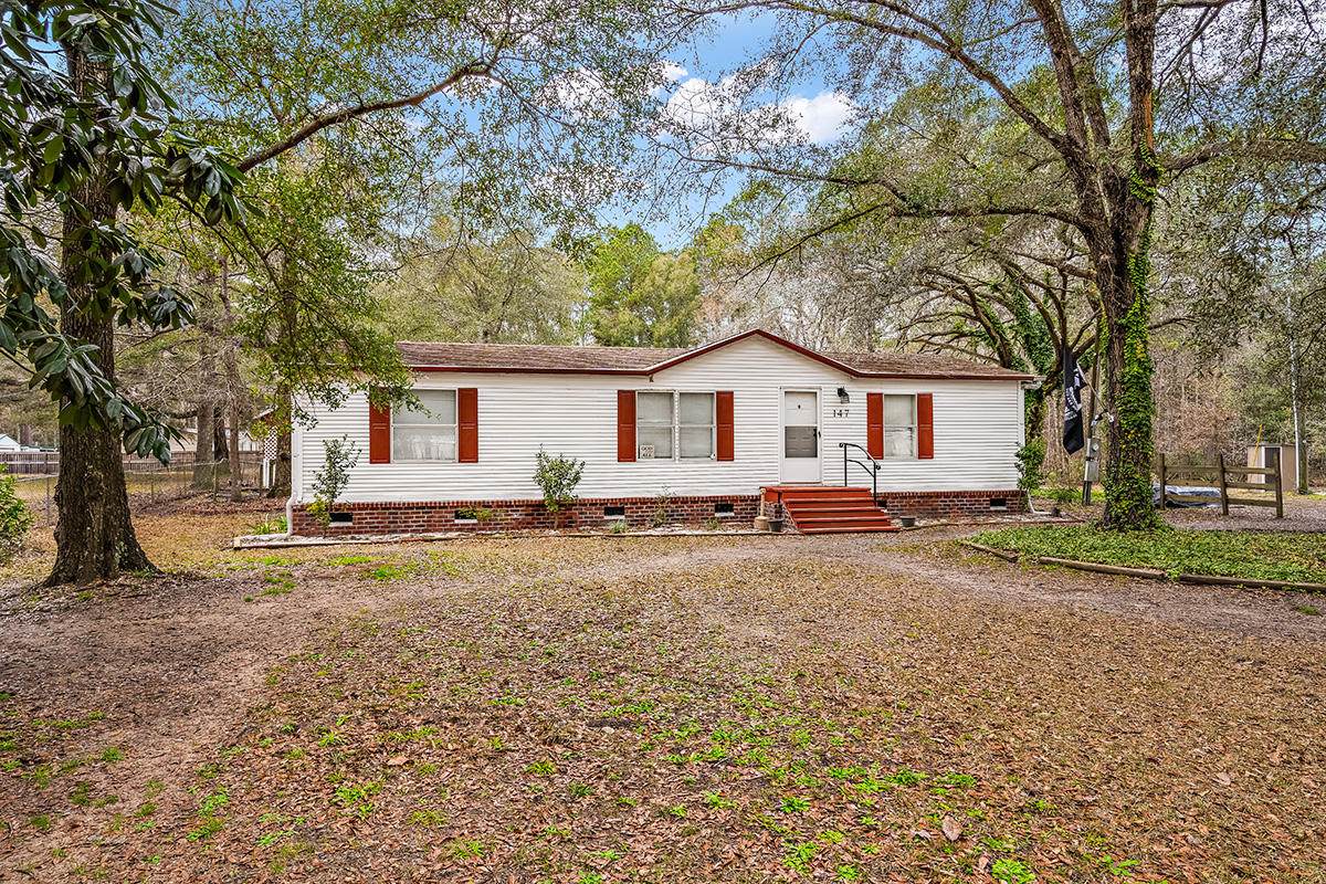 147 Sandpit Dr - Photo 1