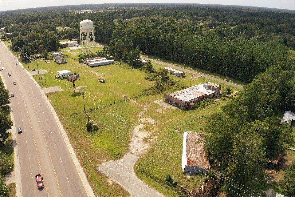 1459 Live Oak Drive - Photo 1