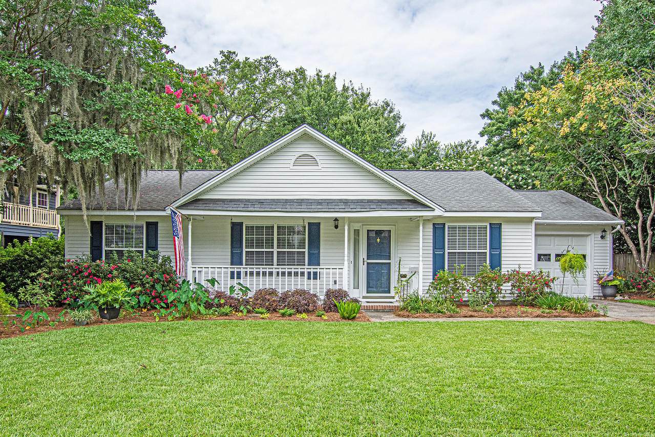 441 Mount Royall Drive - Photo 1