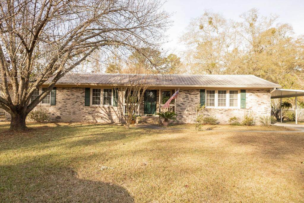 103 Sunny Drive - Photo 1