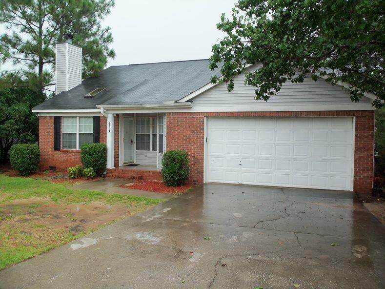 233 Tamara Way - Photo 1