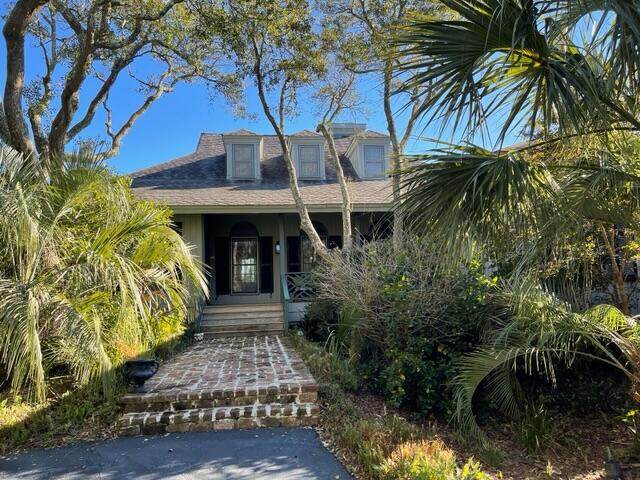 19 Eugenia Avenue - Photo 1