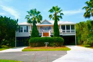 24 Battery Park Road - Photo 1