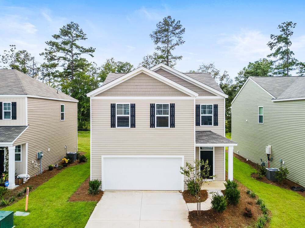 419 Eastern Pine Drive - Photo 1