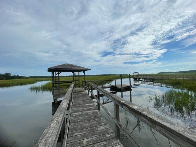 8547 Middleton Point Lane - Photo 1