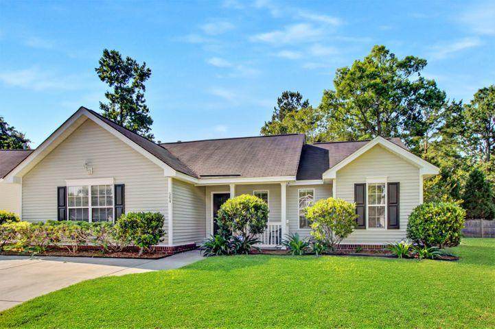 564 Hainesworth Drive - Photo 1