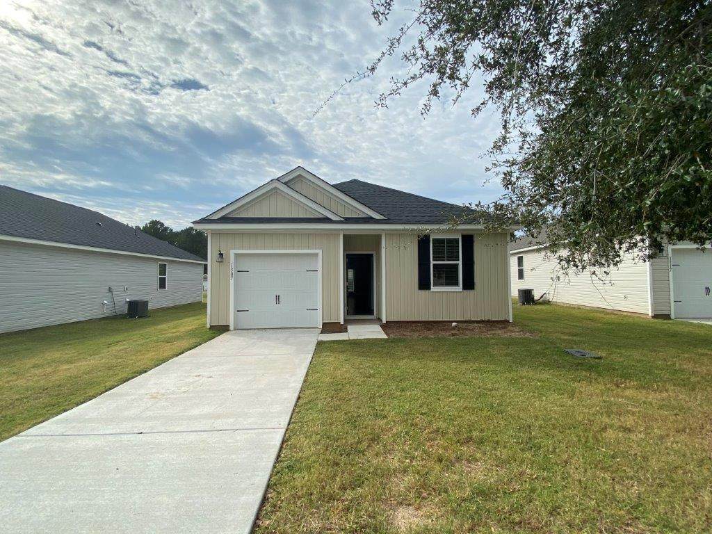 1307 Warrens Way - Photo 1