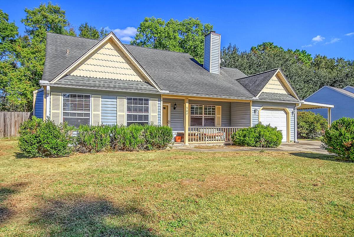307 Cherokee Dr - Photo 1