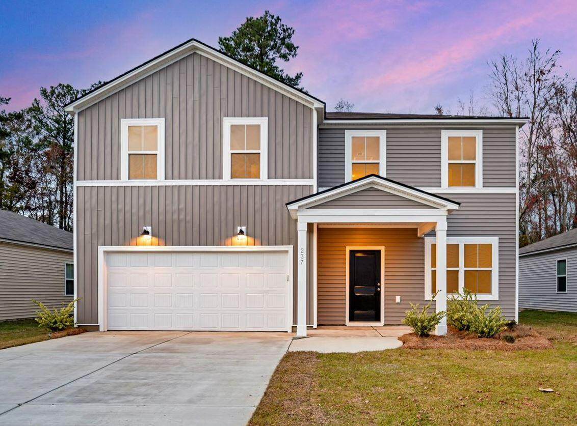 281 Bradford Pointe Drive - Photo 1
