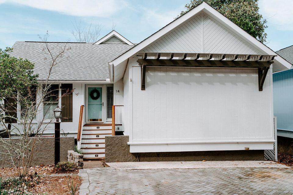 14 Lake Village Lane - Photo 1