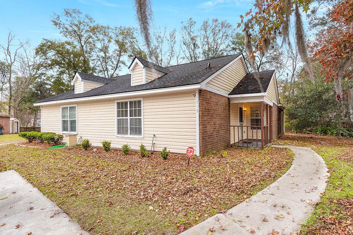 9518 Raven Drive - Photo 1
