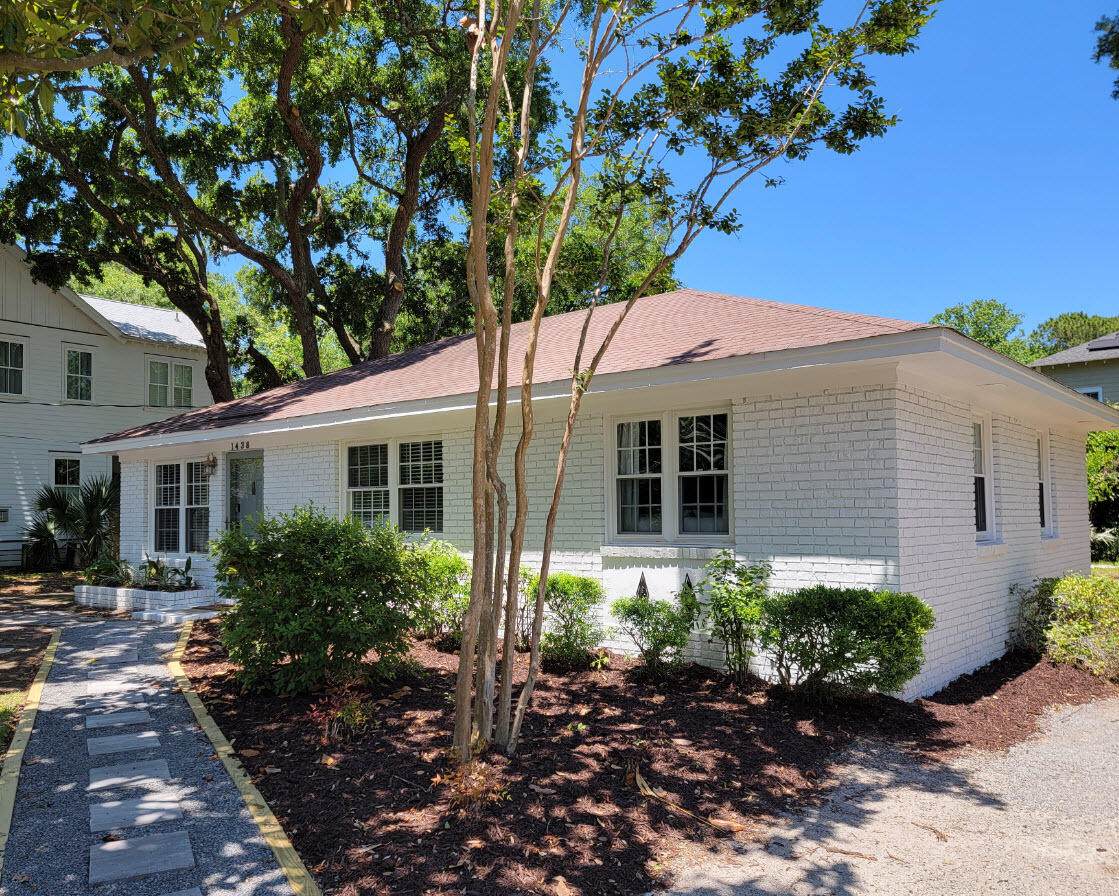 1438 Goblet Avenue - Photo 1