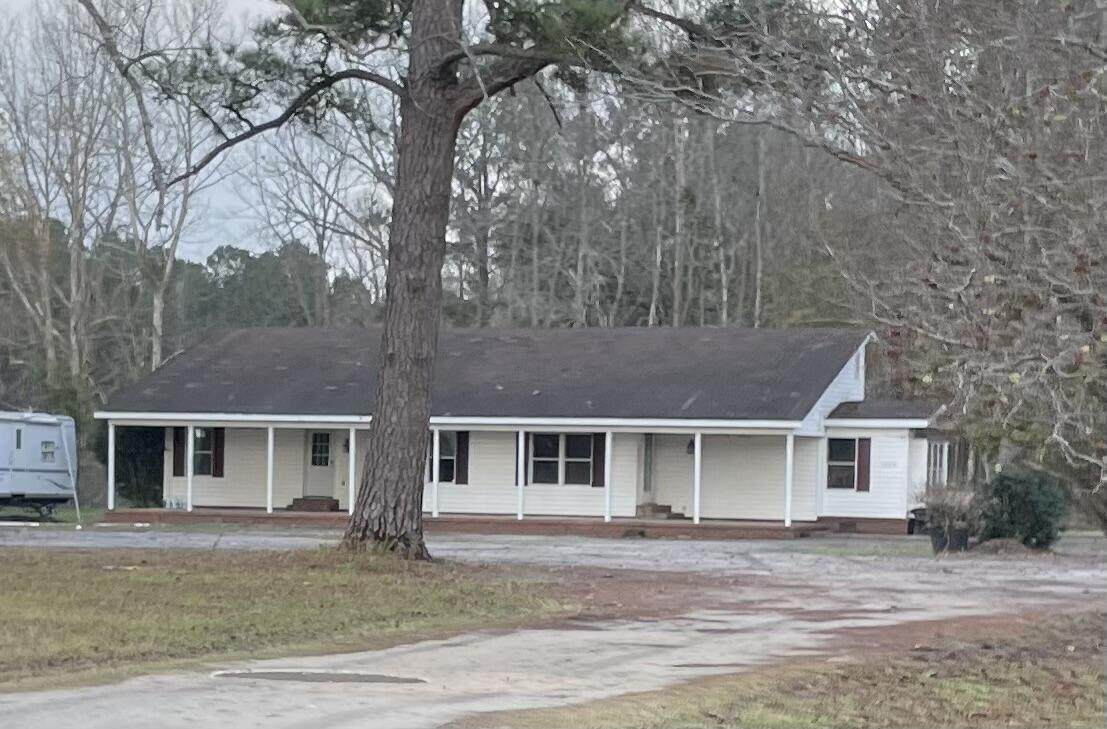 1526 Main Street - Photo 1