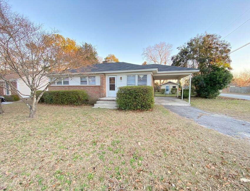 2700 Elm Street - Photo 1