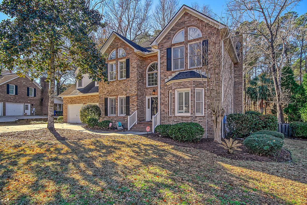 8627 W Fairway Woods Dr - Photo 1
