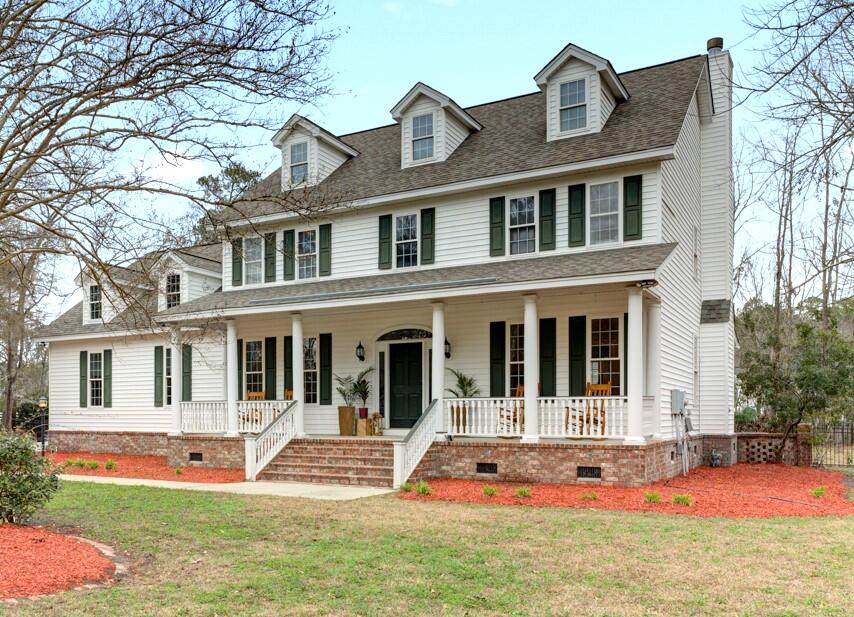 100 Rolling Meadows Drive - Photo 1
