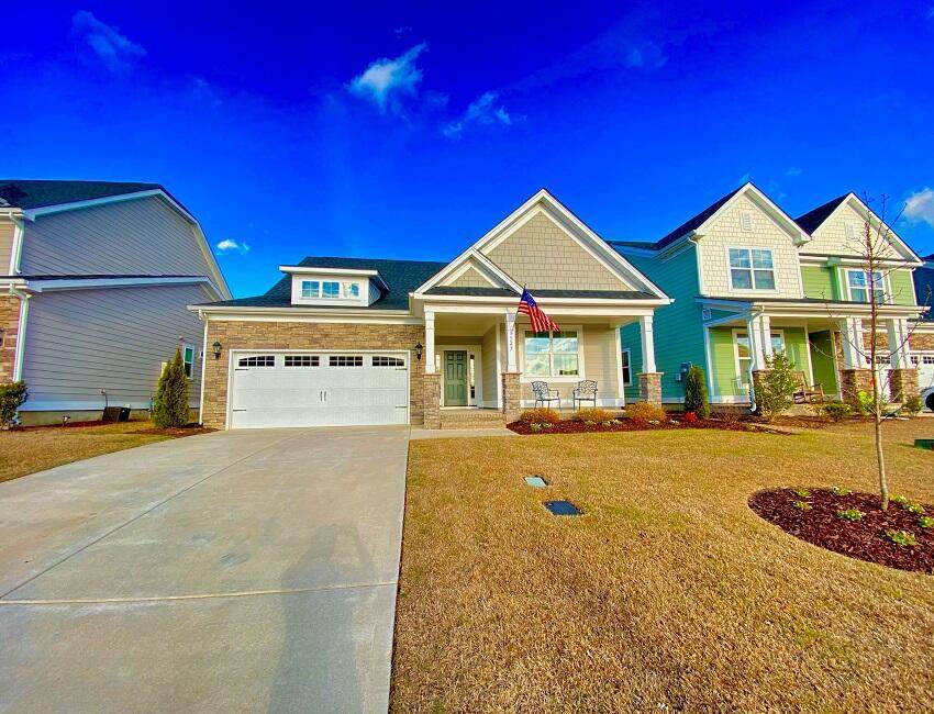 323 Landover Road - Photo 1