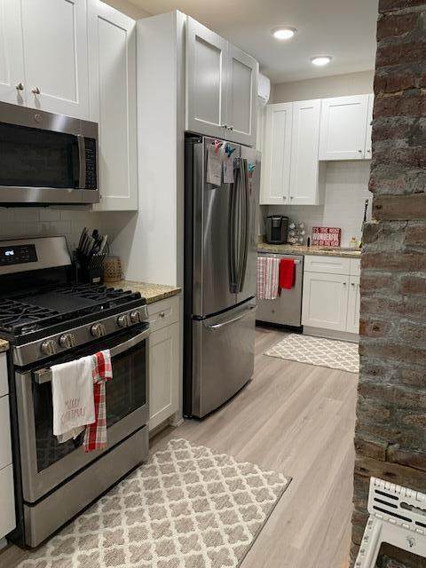 406 Race Street - Photo 1