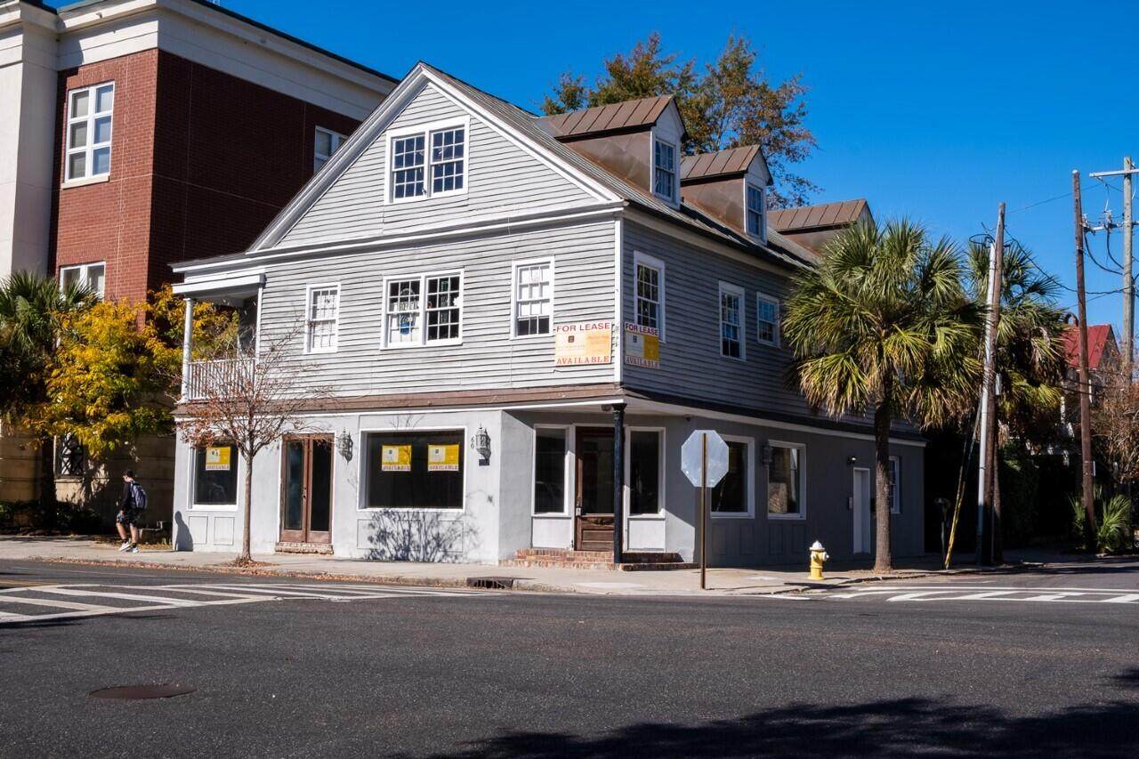 60 Calhoun Street - Photo 1