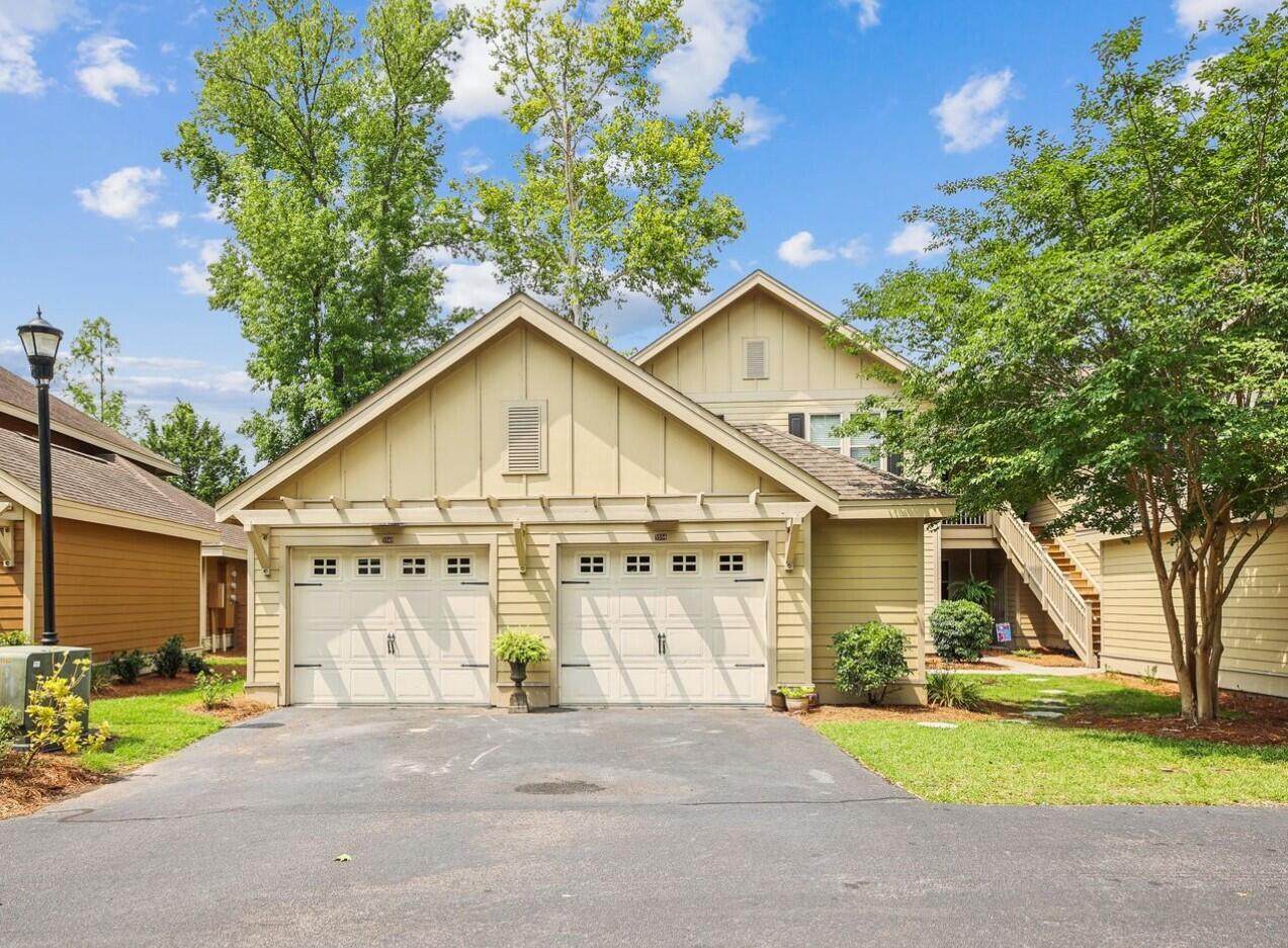 5548 Colonial Chatsworth Circle - Photo 1