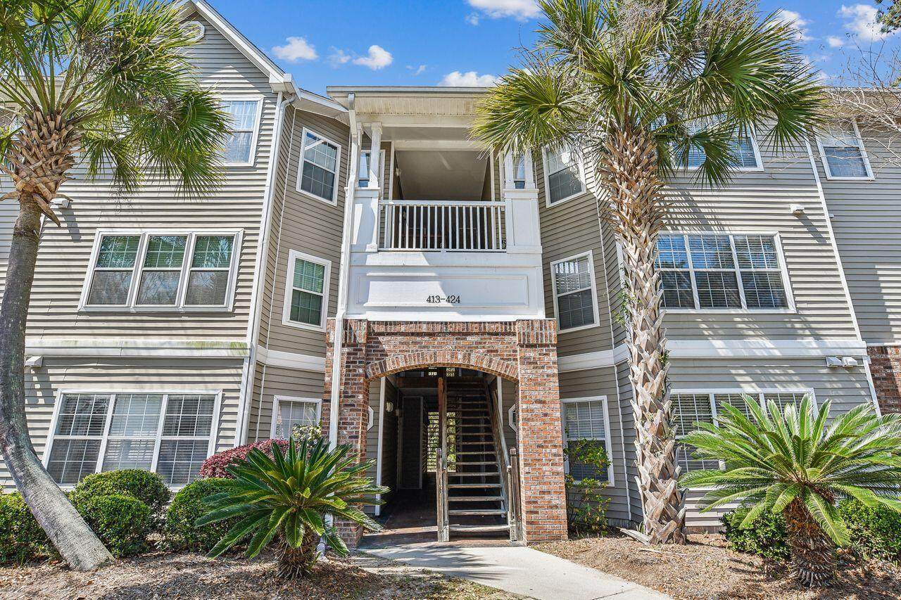 188 Midland Parkway - Photo 1