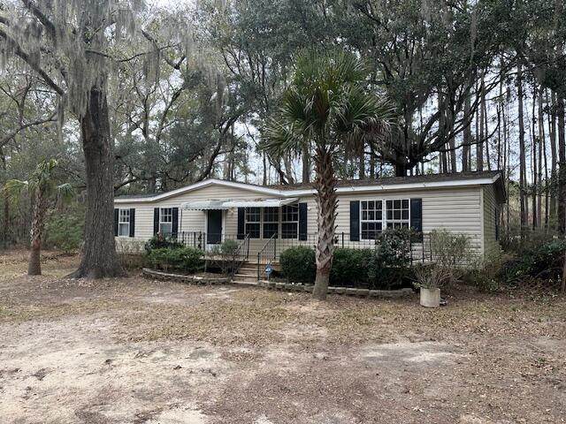 4238 Chisolm Road - Photo 1