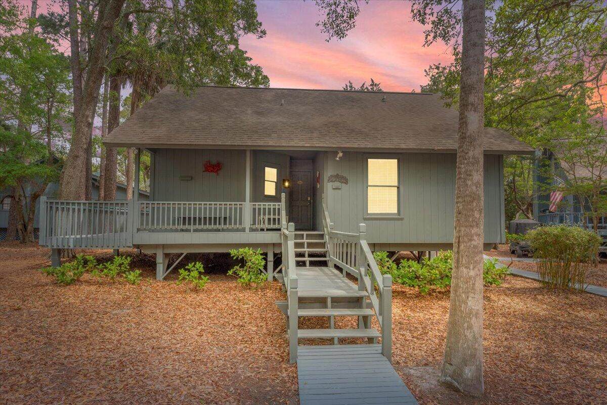 208 Sea Cloud Circle - Photo 1