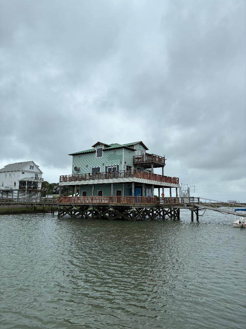 https://bt-photos.global.ssl.fastly.net/charleston/orig_boomver_1_25012914-2.jpg