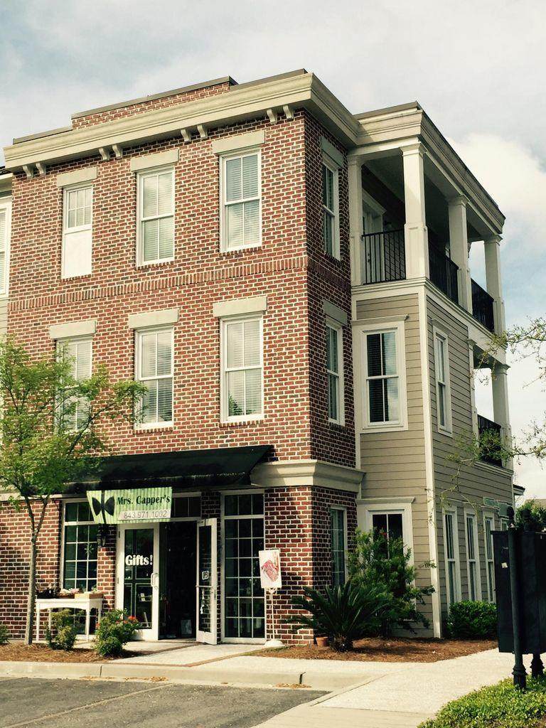 720 Shelmore Boulevard - Photo 1