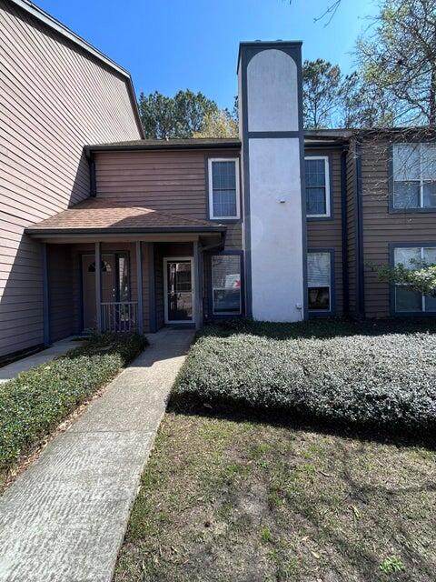 7945 Edgebrook Circle - Photo 1