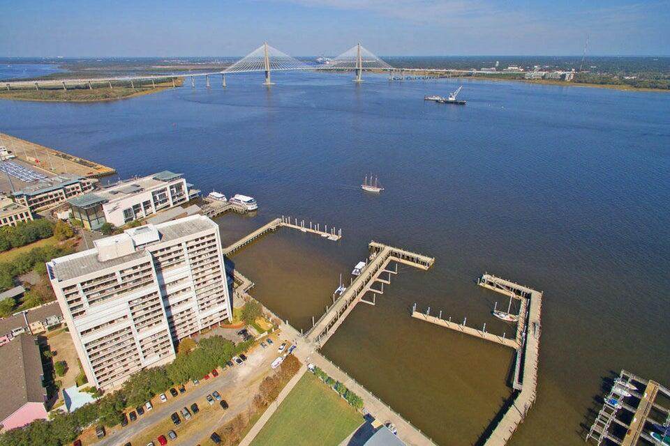 https://bt-photos.global.ssl.fastly.net/charleston/orig_boomver_1_25016734-2.jpg