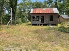 305 1st N Street - Photo 1