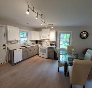 1219 Ashley Hall Road - Photo 1